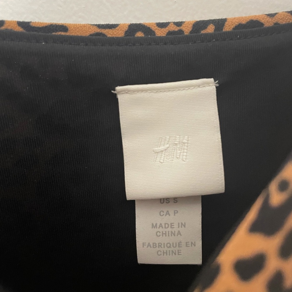 Cheetah print dress - Picture 3 of 5